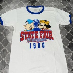 NWOT Disneyland vintage t-shirt